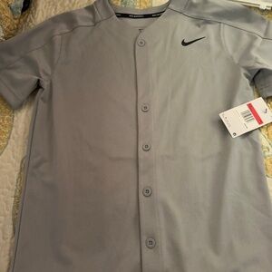 Nike Men's Gray Button-Up Shirt